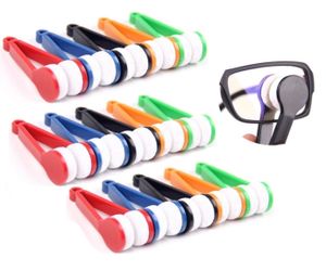 15er Set Brillenreiniger in Zangenform | Brillenputzer Set [auch als Schlüsselänhänger tragbar] - Lesebrille, Sonnenbrille Reinigung | Reinigungsblöcke aus Microfaser | Brillenputztuch | Handyreiniger