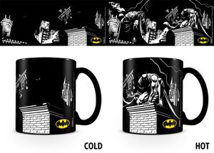 DC Comics - Batman Shadows - Thermoeffekt Tasse - Größe Ø8,5 H9,5cm