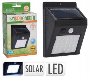 Solar LED Bewegungsmelder universal vor dem Haus