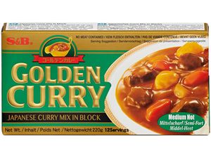 S&B GOLDEN CURRY Japanisches Curry Mix in Würfel 220g Mittelscharf |  Medium Hot