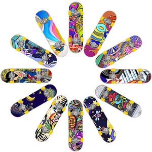 12 Stk/Set Fingerboards Finger Skateboards Swing Boards für Partygeschenke Mini Extreme Sport Fingerspielzeug