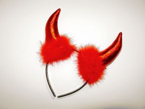Kopfbügel mit Teufelshörnern rot passend zum Teufel