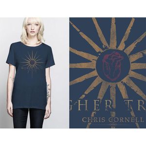 Chris Cornell - "Higher Truth" T-Shirt für Damen RO9317 (M) (Marineblau)