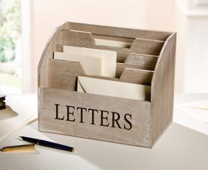 Briefbox "Letters" aus Holz, grau, 4 Fächer, Postablage