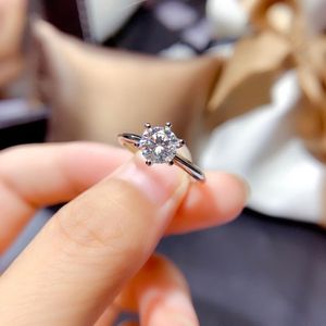 1 Diamanttest im Brillantschliff, platinierter D-Moissanit-Verlobungsring, Silber 925-Edelsteinringe