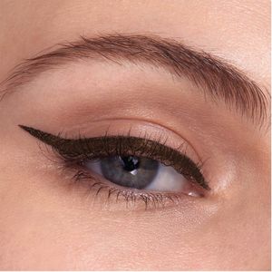 Maybelline Hyper Easy Brush Tip Liner Eyeliner w pisaku 810 Pitch Brown