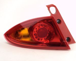 Johns, światło tylne Oprawa światła tylnego do Seat Leon 1P 05/05- zewnętrzna lewa strona kierowcy 1P0945111D 1P0945111C