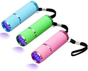 Kleine LED-Taschenlampe fš¹r Kinder, Jungen oder M?dchen, Outdoor-Camping, Wandern, Notfall(MISCHFARBE)
