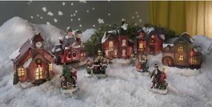 Ambiance 9-tlg. Weihnachtsdorf Figuren Set mit Beleuchtung