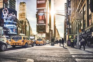 Komar Vlies Fototapete "Times Square", bunt, 368 x 248 cm Komar Vlies Fototapete "Times Square", bunt, 368 x 248 cm