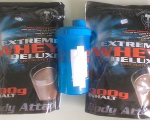 2 Pack Body Attack Extreme Whey Deluxe 1800g(2x900g) Chocolate+Gratis Shaker