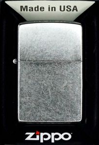 Zippo ZIPPO Benzinfeuerzeug "Street chrom" in silber Silber