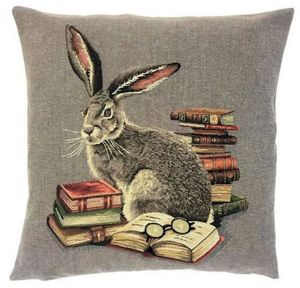 Gobelin Kissen Hase mit Büchern