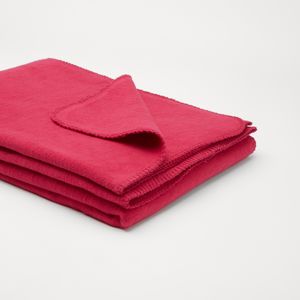 Flauschige Baumwolldecke - regional hergestellt Maße - 100 x 150 cm Farbe - himbeere
