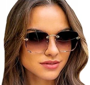 Getönte Pilotenbrille für Frauen quadratisch heiß