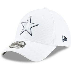 New Era 39Thirty Cap PLATINUM Sideline Dallas Cowboys