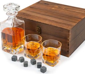 Sada sklenic na whisky s karafou 700 ml - elegantní dřevěná krabička, ideální dárek