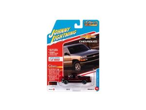 Johnny Lightning JLCG030B-4 Chevrolet Silverado dunkelrot metallic 2002 - Classic Gold 2022 R3 Maßstab 1:64 Modellauto