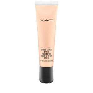Mac Studio Sculpt Stiftung Spf 15 Nv45 40ml Mac Studio Sculpt Stiftung Spf 15 Nv45 40ml