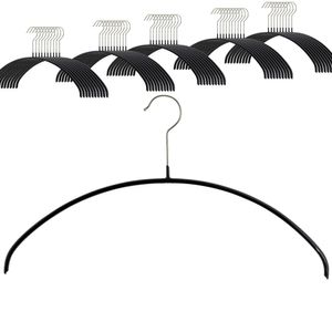 MAWA Kleiderbügel, 50 Stück, platzsparende, rutschfeste Oberteilbügel für T-Shirts, 360° drehbar, hochwertige Antirutsch-Beschichtung, 46 cm, Schwarz