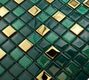 Grün Mosaikfliese, Smaragdgrünes Glasmosaik, dekoratives Mosaik für Küche und Bad Grün Mosaikfliese, Smaragdgrünes Glasmosaik, dekoratives Mosaik für Küche und Bad