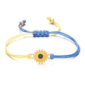 Makramee-Armband in ukrainischen Farben