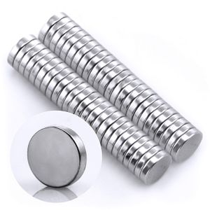 Omnicube - Runde N35 Neodym Mini-Magnete Extra Stark (50 Stück) | 5x1mm Starke Kleine Magnete | Geeignet für Magnettafeln, Kühlschränke, Whiteboards und vieles mehr