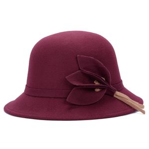 Damen-Hut, auffälliger britischer Stil, Kunstwolle, Vintage-Filz-Bowlerhut für den Herbst, Weinrot