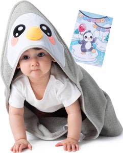 Corimori - Süßes Baby-Handtuch, kuschelig weiches Badetuch mit Kapuze und Grußkarte, Geschenk-Set für Eltern, Pablo der Pinguin, 75 x75 cm, Grau