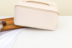 MBW24 Praktische Reise Kosmetiktasche für Ihre Schönheitsessentials Make-Up Tasche Schminktasche Kulturbeutel Organizer