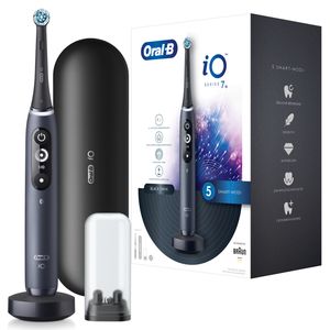 Oral-B iO 7 Elektrische Zahnbürste mit Magnet-Technologie & sanften Mikrovibrationen, 5 Putzprogramme & Display, Reiseetui, black onyx