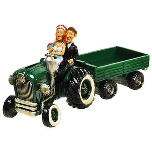 Spardose Brautpaar im Traktor mit Anhänger