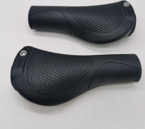 ERGON GC10 Fahrradgriffe ergonomisch für Lenker Ø 22,2mm Schwarz MTB Trekking Grips