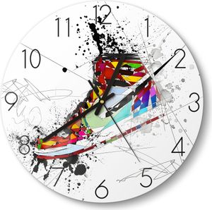 DEQOART Glasuhr Ø30 cm Zahlen 'Urbaner Sneaker Rausch' Wanduhr Glas Uhr Design leise Küchenuhr