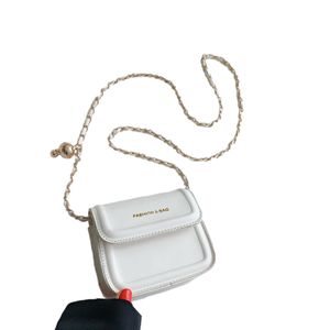 Umhängetasche, Mini Handtasche, Schultertasche Kunstleder Damen quadratische Handtaschen Umhängetaschen Mini Handtasche für Frauen(Weiß)
