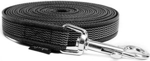 Mystique® Gummierte Schleppleine 20mm mit Handschlaufe Standard Karabiner schwarz 20m