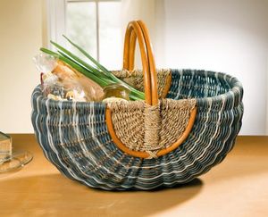 großer Einkaufskorb aus Rattan, blau / natur, Flechtkorb, Rattankorb, Tragekorb