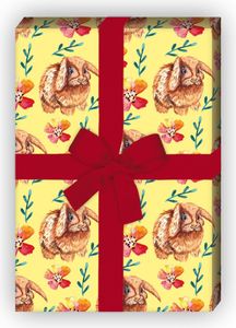 Süßes Oster Geschenkpapier mit puscheligem Osterhasen und Blumen, gelb - G8077, 32 x 48cm