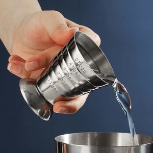 75 ml Messung Tasse 3 Kapazität Einheiten klare Skalen stabiler Basis nicht rutscher Körper mit großer Kapazität Hohlbohrer Spiegel Shaker Cup Küche Gadget