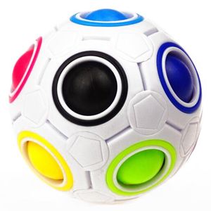 5.5*5.5cm Magic Ball Regenbogenball , 3D Puzzle Zauberbal Fidget Cube Spielzeug für Kinder