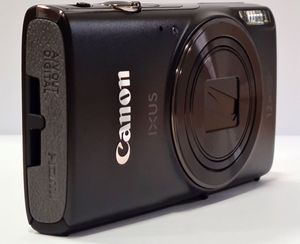 Canon IXUS 285 HS 20,2 Megapixel Full HD Kompaktkamera, 12-fach optischer/4-fach digitaler Zoom, 25 - 300 mm Brennweite, optischer Bildstabilisator, 1/2,3'' CMOS-Sensor, F3,6 (W) - F7 (T), 7,62 cm (3 Zoll) Display, WLAN, HDMI, Gesichts- und Lächelerkennung
