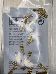 Märklin 74995 - Flachsteckhülsen, Inhalt 20 Stück, Spur H0