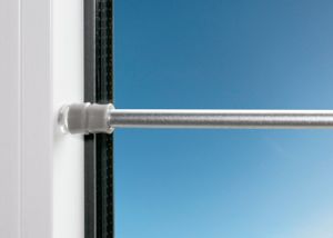 Gardinenstange zum Klemmen 60-90 cm, Silber - ausziehbare Klemmstange - einfache Montage ohne Bohren & Kleben - für leichte Gardinen bis max. 2 kg