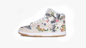 Supreme x Nike SB Dunk High "Rammellzee", FD8779-001, Größe: 44,5