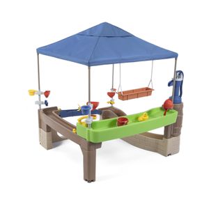 Step2 Pump & Splash Shady Oasis Spielhaus mit Wasser Spielzeug | Kunststoff Patio für Kinder mit Wasserpumpe, Wasserspieltisch & Zubehör | Geeignet für Rollstühle
