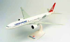 B777-300ER Turkish Airlines; 1:200