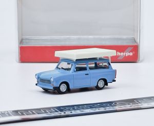 Trabant 601 Universal mit Dachzelt - blau HERPA 1:87