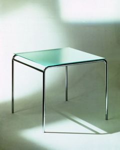 Graepel Tempesta Outdoor Tisch silber lackiert und behandelt mit Tischfläche aus Sekuritglas