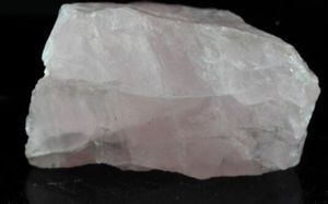 Rosenquarz 170,45 Karat
