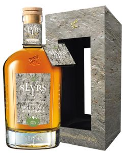 Slyrs Jägerkamp| Mountain Edition 2023 | 0,7 l. Flasche in Box